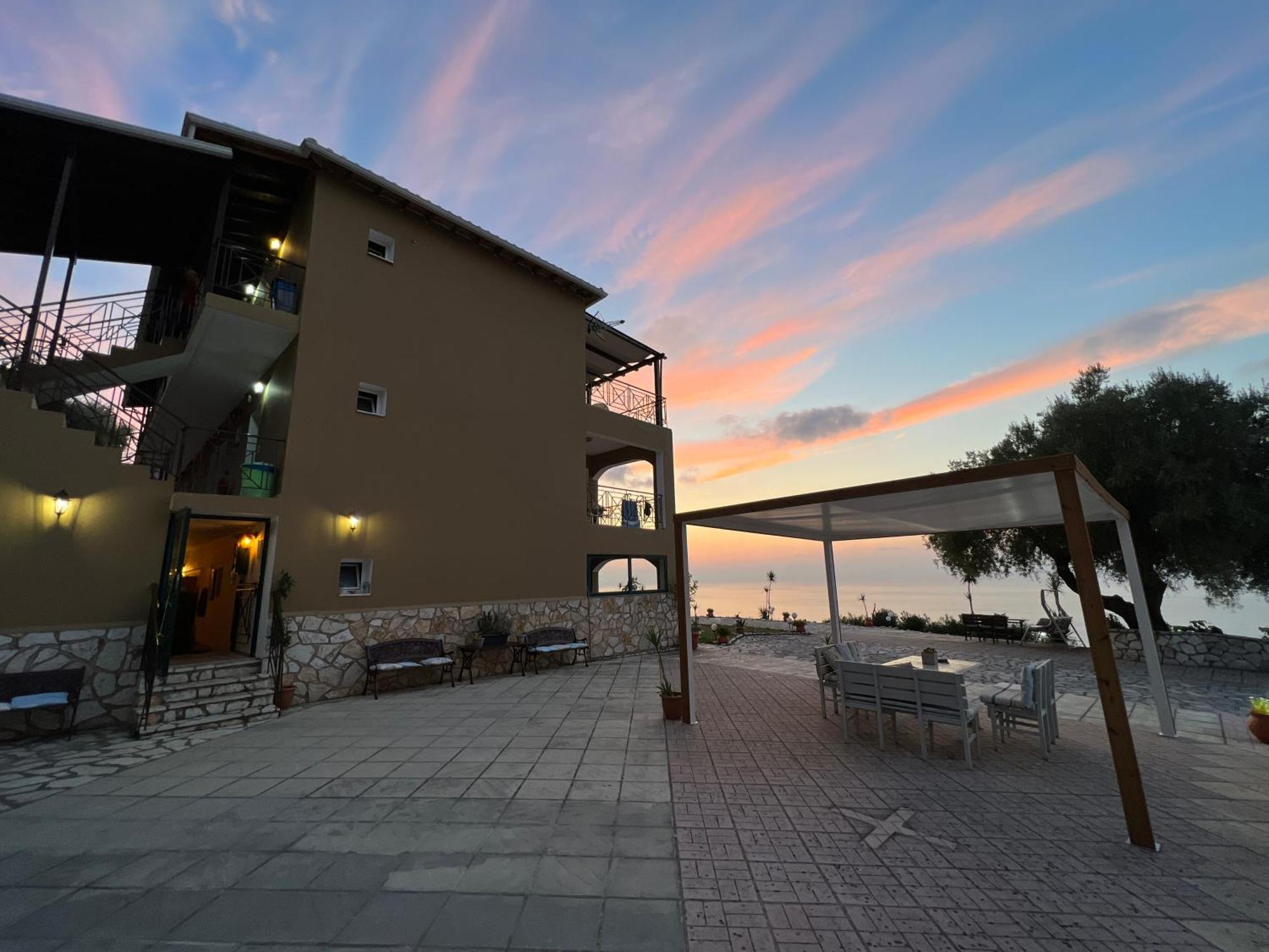 Hotel La Casa D' Irene Áyios Nikítas Exterior foto